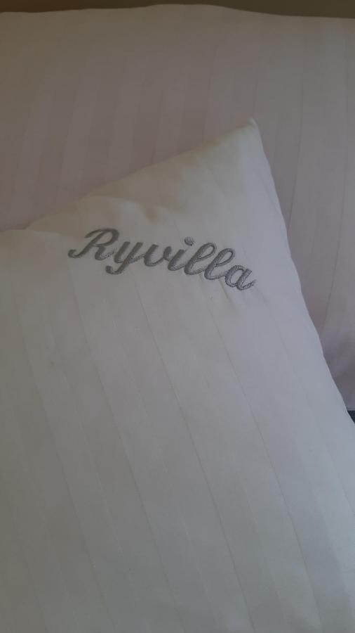 "Ryvilla" Gabon 外观 照片